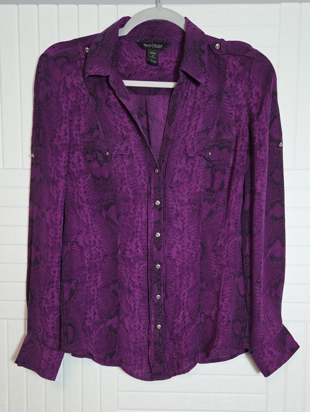 White House Black Market 100% Silk Purple Snake Print Button Up Blouse Size 4